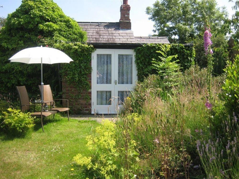 Martin Lane Farm Holiday Cottages Burscough Bagian luar foto